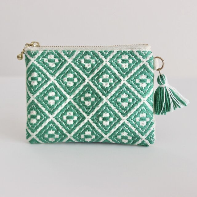 大人のコンパクトポーチ/和モダン/北欧風　こぎん刺し/刺し子/刺繍 ハンドメイド　グリーン×オフホワイト