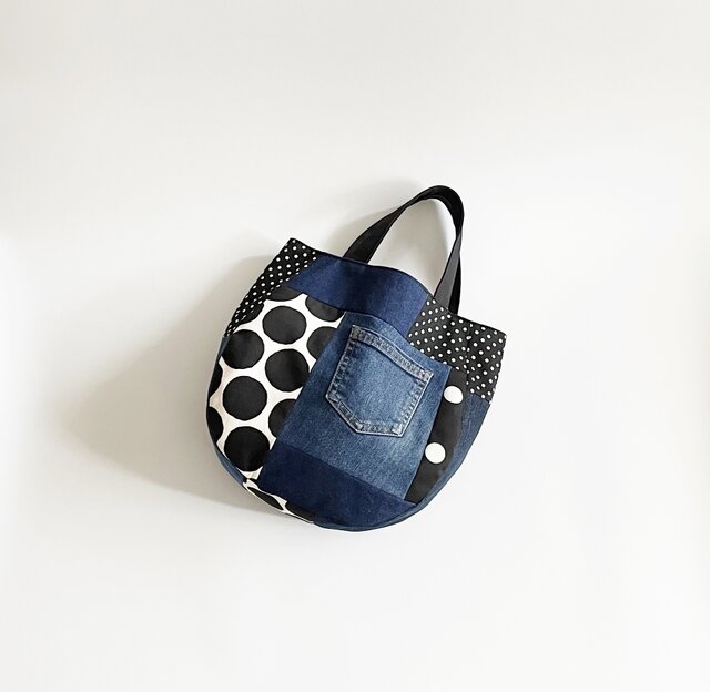 新品未使用　デニムパッチワークコロリンバッグ ca136bb309105a3e3363b3ece5d5f6