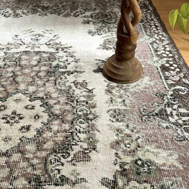 129×211 美品　ブラウン　フローラルメダリオン　トルコヴィンテージラグ 129×211 美品 ブラウン フローラルメダリオン トルコ