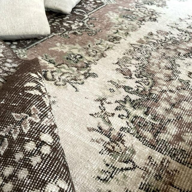 129×211 美品　ブラウン　フローラルメダリオン　トルコヴィンテージラグ 129×211 美品 ブラウン フローラルメダリオン トルコ