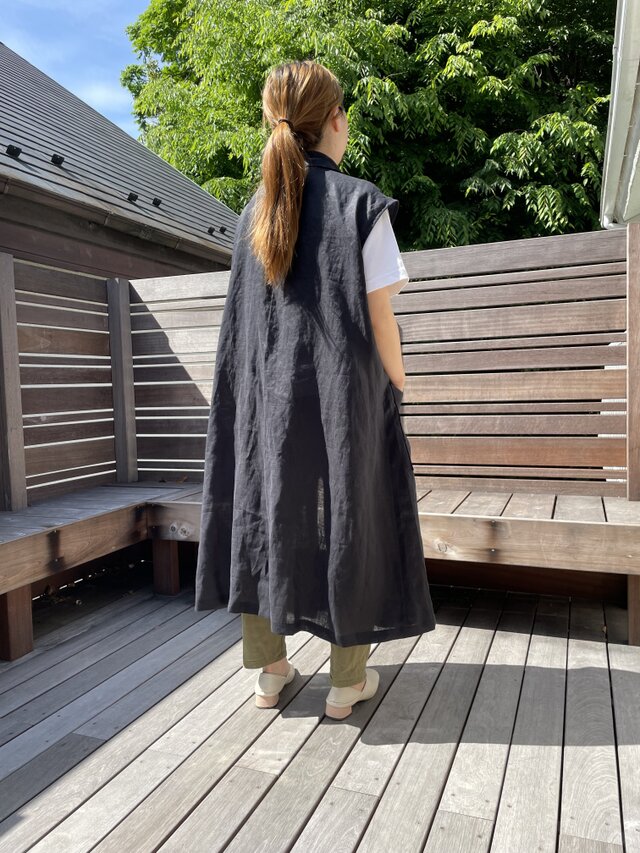 美品⭐︎N.O.R.C今期リネンミックスロングジレ N.O.R.C 動けるキレイを”CLEAN MOTION” Formal Collection 2025