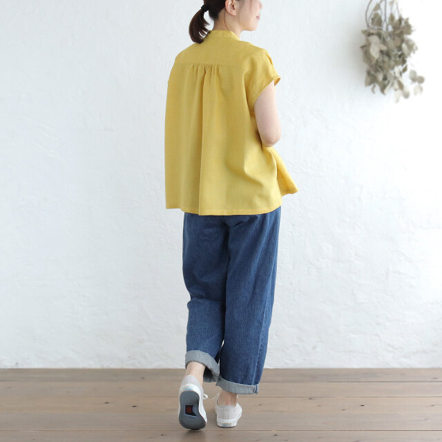 快適キチンと見え リネン フレンチスリーブバンドカラーブラウス