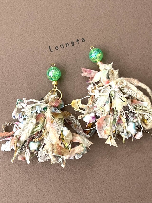 るんたオリジナル引き揃え糸 タッセルピアス フリンジピアス大ぶり