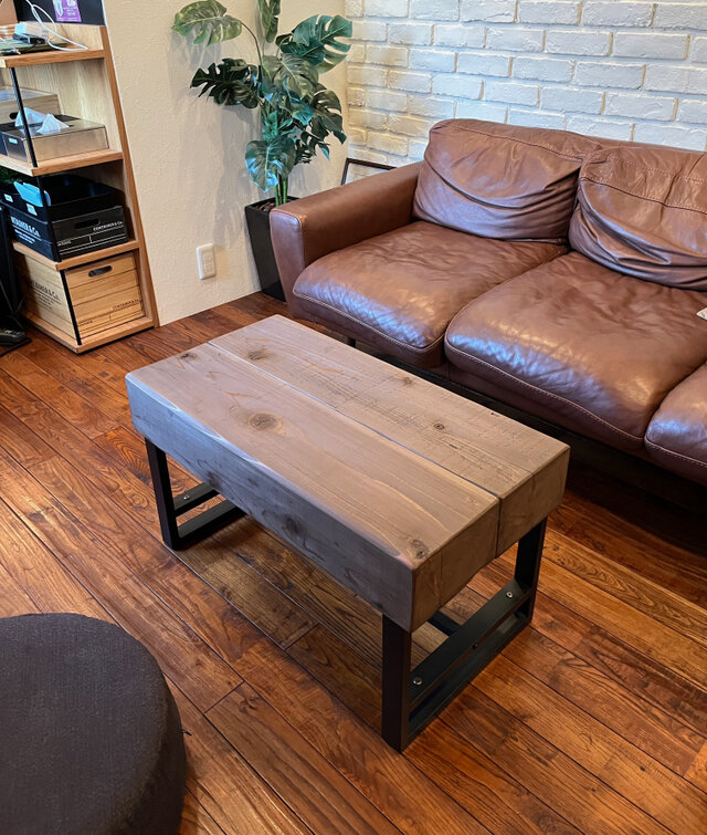 ハンドメイド　バリ風のセンターテーブルと2人掛けベンチ ハンドメイド バリ風のセンターテーブルと2人掛けベンチ 【公式通販】