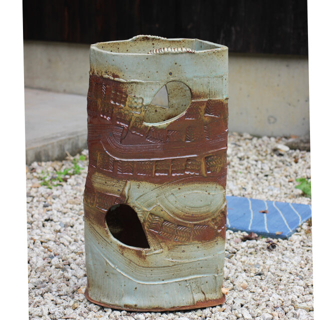 陶器 【凹凸模様灰釉傘立て】kasa5 | iichi 日々の暮らしを