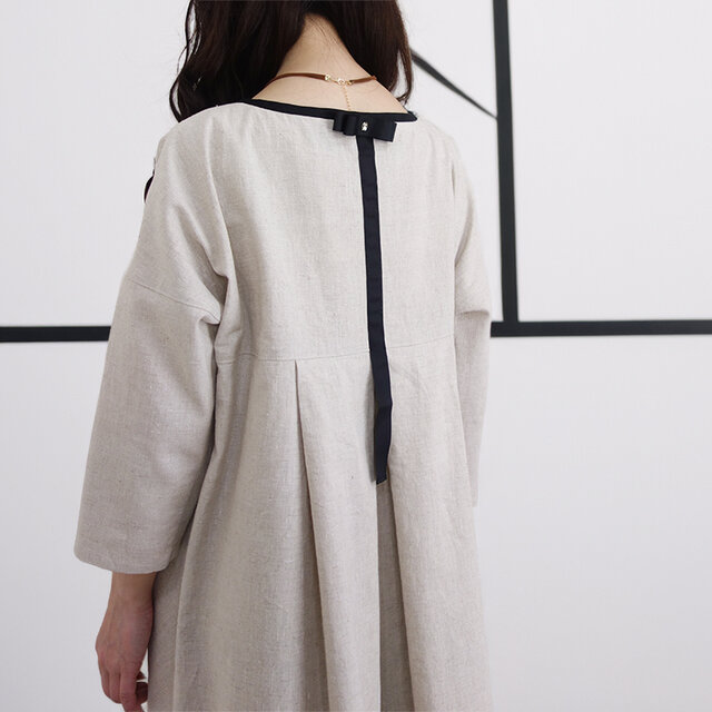 Cocoバイカラー・グログランリボンリネンワンピース（ピン付き）