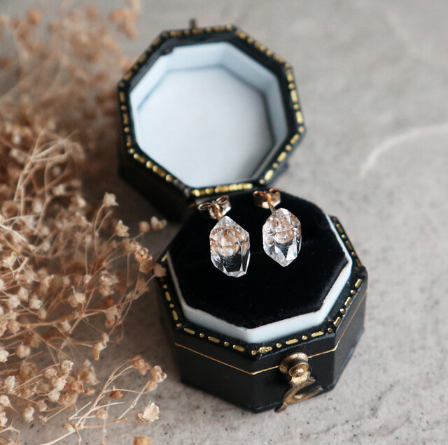 14kgf】NYハーキマーダイヤモンドの一粒ピアス ニューヨーク州