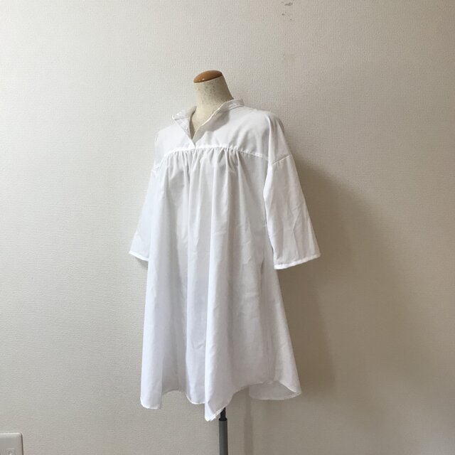 チュニックブラウス　5部袖　白
