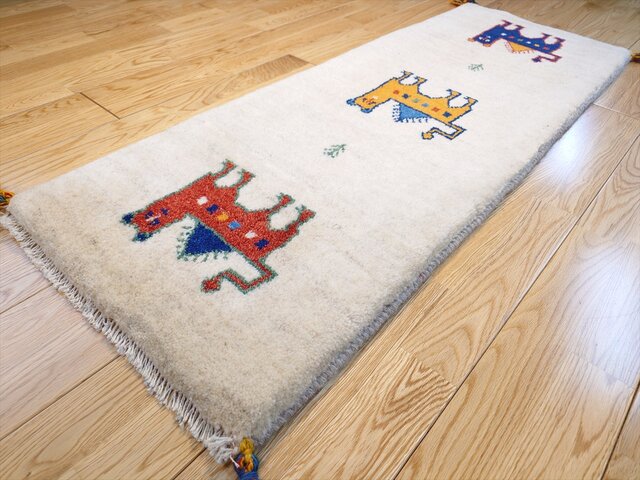 ペルシャ ギャッベ ミニランナー 細長いマット ラグ 120x43㎝ ライオン