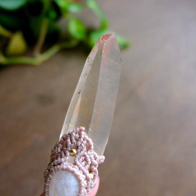 タンジェリンレムリアンクォーツ 原石ポイント（ブラジル産）・ムーン