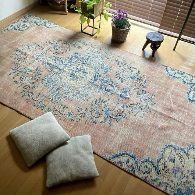 大判132×256 ピーチピンク×ブルーメダリオントルコヴィンテージラグ