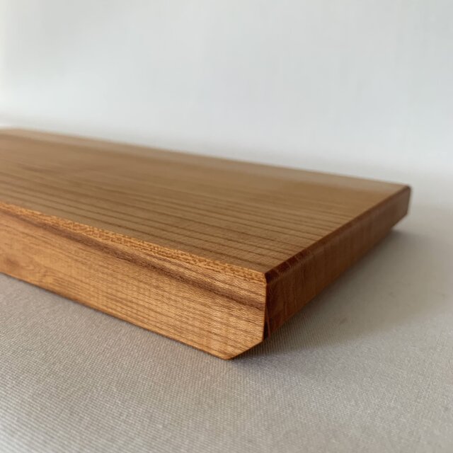カッティングボード・けやき | kanrano sauna 木と森とサウナ