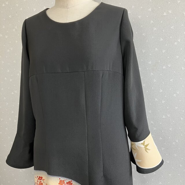 彩　着物リメイク♪ 黒留袖からロングワンピース❣️Ｍサイズ 彩 着物リメイク♪ 黒留袖からロングワンピース❣️Mサイズ