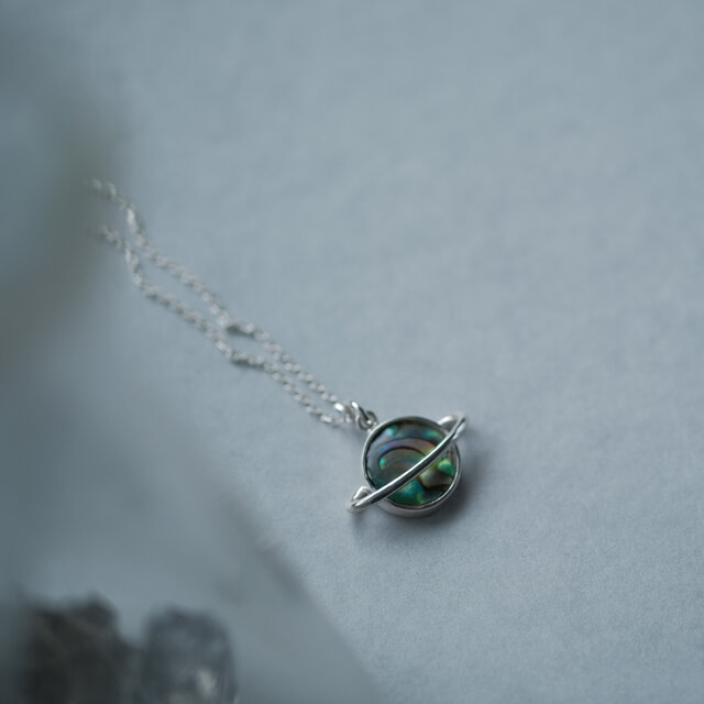 土星デザイン シルバーネックレス マザーオブパール 土星 ネックレス シルバー925 | iichi 日々の暮らし