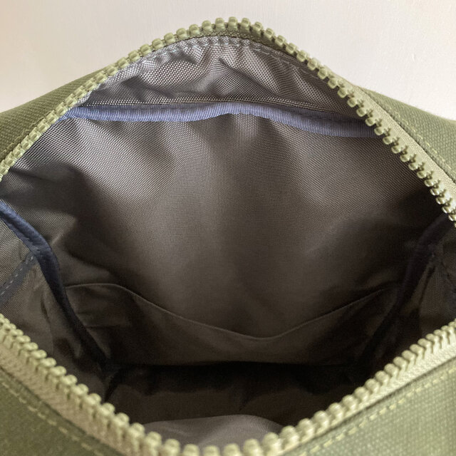 ショルダースクエア タテ オリーブドラブ / 6号帆布 | iichi 日々の