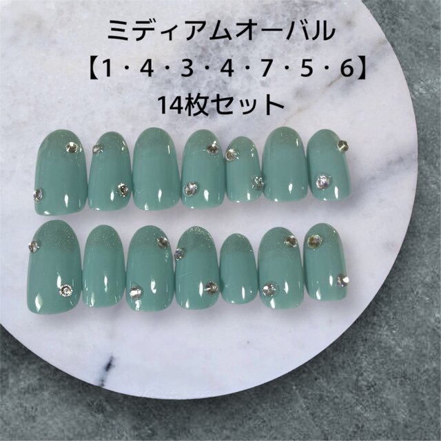 現品販売】初夏の指先に＊ソフトグリーン×輝きマグネットネイル