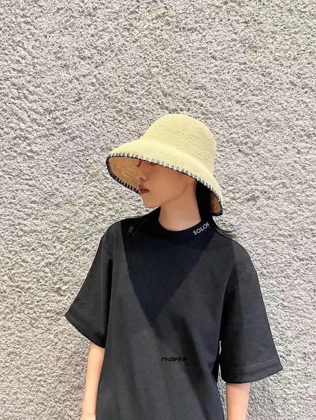 ラフィアハット、バケットハット ツバ広麦わら帽子 夏用 大人 ストロー