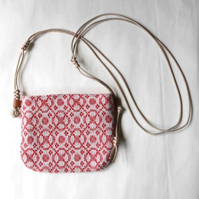 リネンの光沢が美しい手織りスマホポシェット【S】レッド