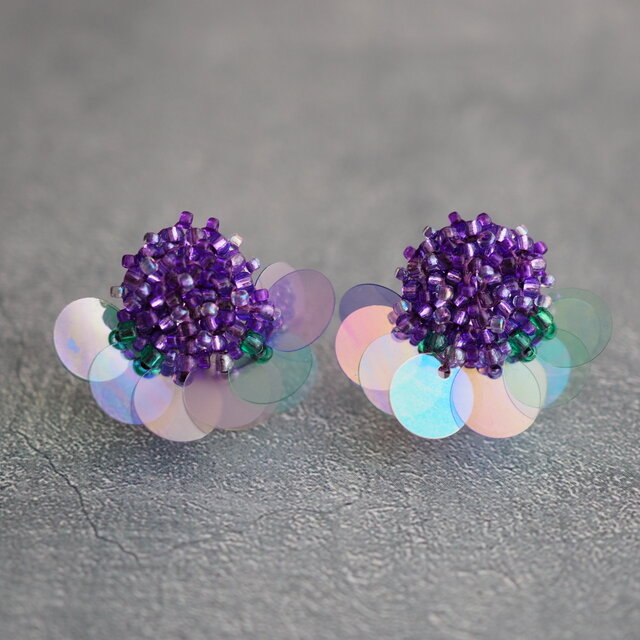 『Beadspan round 粒々 』（紫陽花）イヤリング/ピアス【受注】