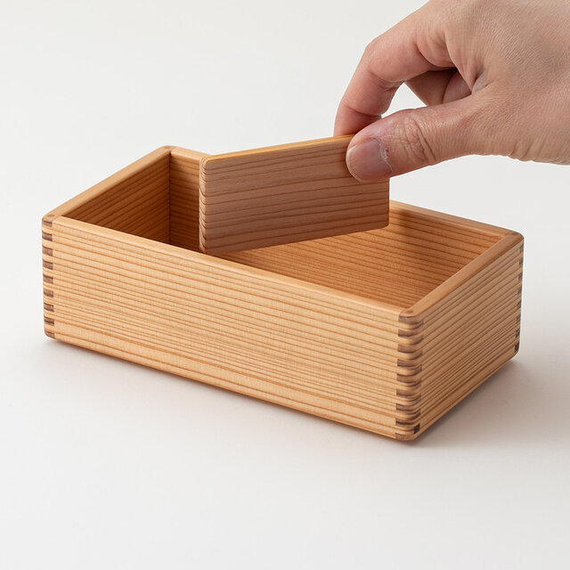 黒木クラフト工房・みやざき杉の二段弁当箱（16×8.5cm）※仕切り