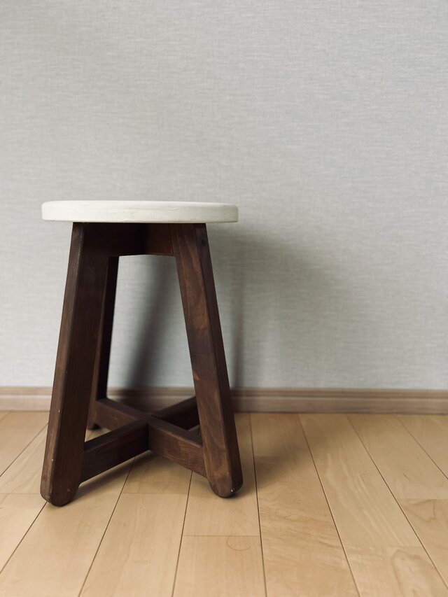 スツール　丸