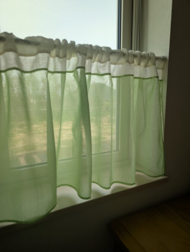 ★rury様専用ページ★♥️抹茶色の♥️キミドリ&アイボリー♥️コットンボイルの♡2段パッチカフェカーテン