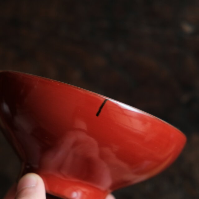 草と蜻蛉◇赤で素敵。古輪島塗 漆芸沈金蓋付椀 漆器 骨董・antiques 古