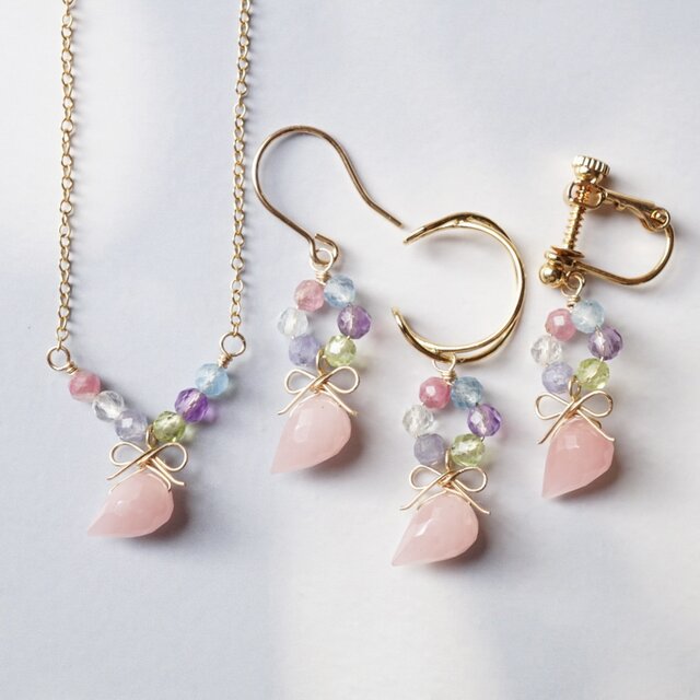 紫陽花の花束」天然石リボンアクセサリー（ピアス／イヤリング