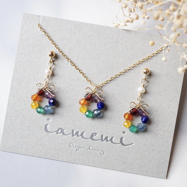【３点セット】「虹の花結」七色の天然石×淡水パール／リボンアクセサリー（ピアス／イヤリング・ネックレス）