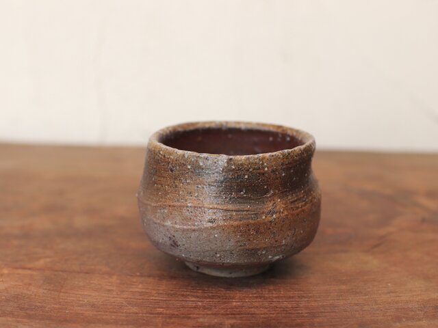 備前焼 ぐい呑み 備前焼 ぐい呑み gi-056 | iichi 日々の暮らしを心地よくする