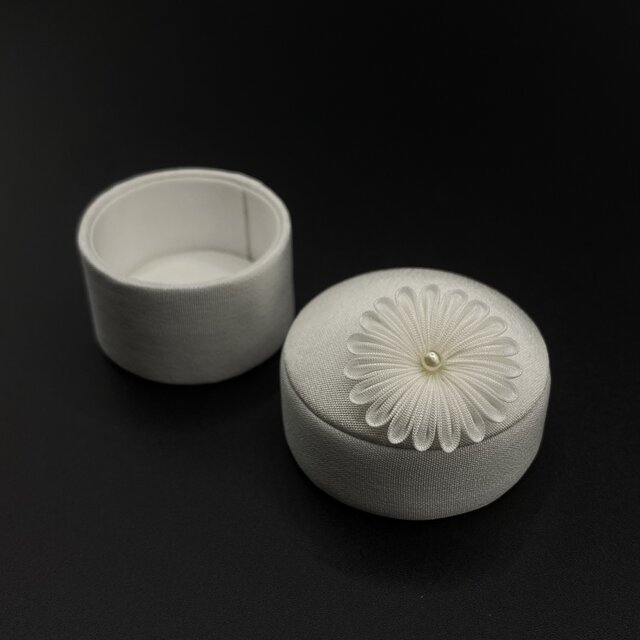 絹小箱 花 【リングケース、アクセサリー・ジュエリー入れ等】正絹