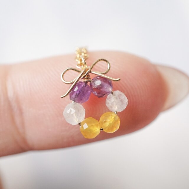 「ビオラの花結」アメジスト×ムーンストーン×淡水パール／天然石リボンネックレス