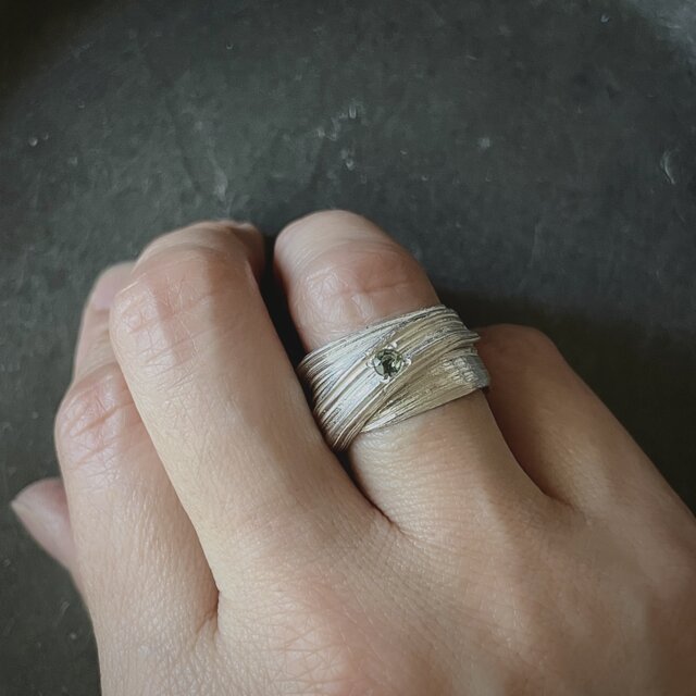 蜜蝋リング　トルマリンポイント／12号