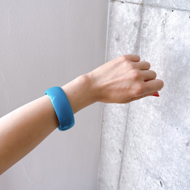B143-ヴィンテージバングル U.S.A. 1970〜80s Turquoise Blue Acrylic