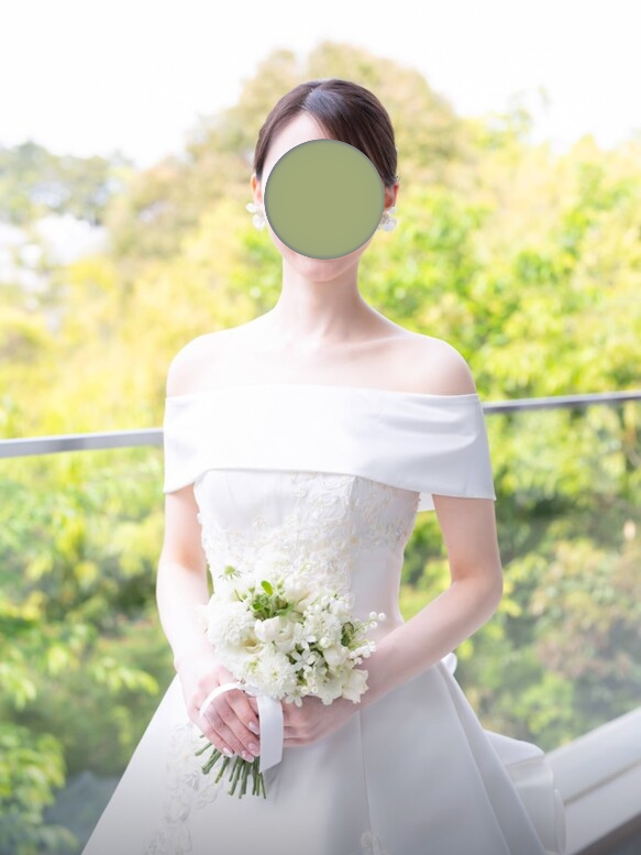 実例写真！取り外しオフショルダーのみ オフホワイト くるみボタン