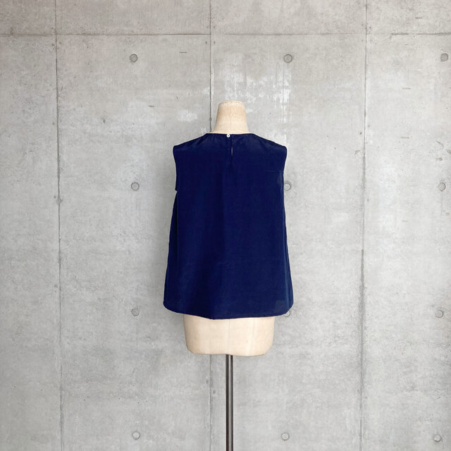 専用】ノースリーブ/navy/9号（S） | iichi 日々の暮らしを心地よく