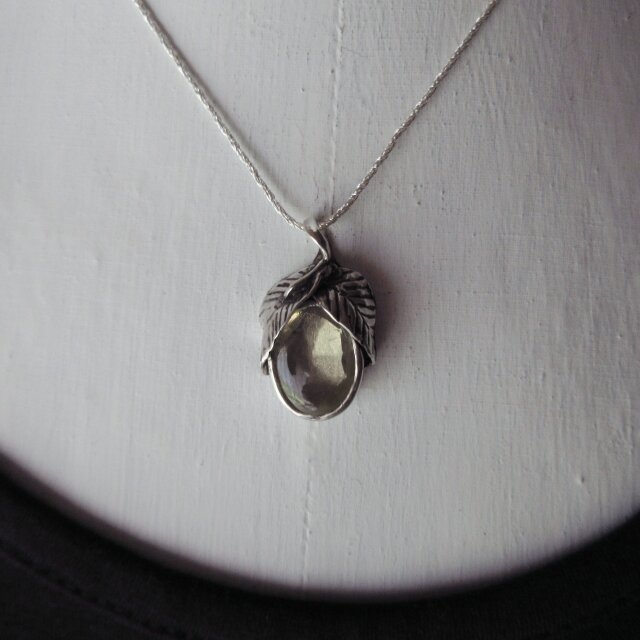 レモンクォーツのシルバーペンダント
