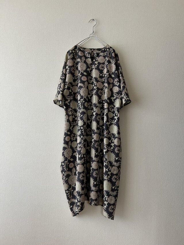 hah様⭐︎Saruche インド　ブロックプリント　ワンピース　黒　モノトーン ▽▽▽▽ Block print Afghani style dress. ： ： #saruche