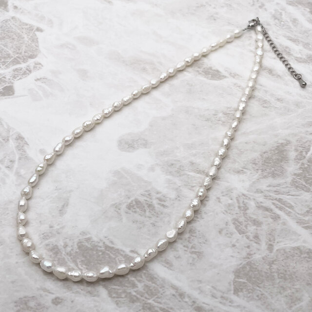 本真珠に、金属ビーズのネックレス希少 MIKIMOTO 極上品 ミキモト ネックレス ゴールデンパール 白蝶