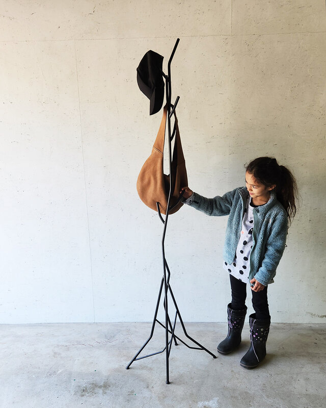 アイアンのコートスタンド】アートでおしゃれなハンガーラック/洋服