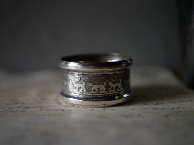 猫のナプキンリング　フランスアンティーク　ブロカントのある暮らし 2. 猫のナプキンリング フランスアンティーク ブロカントのある