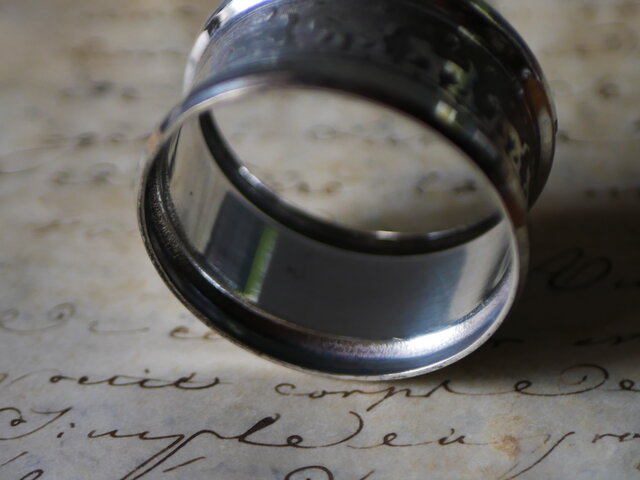 猫のナプキンリング　フランスアンティーク　ブロカントのある暮らし 2. 猫のナプキンリング フランスアンティーク ブロカントのある暮らし