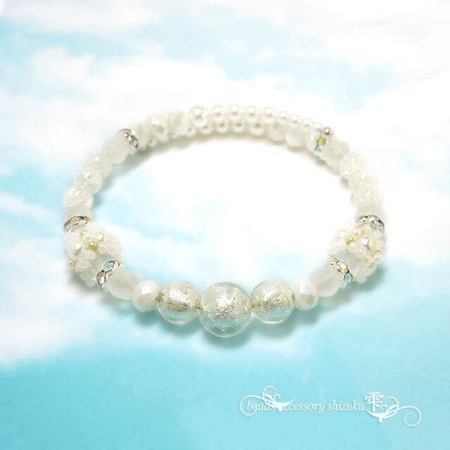 とんぼ玉コイルブレスレット＊クラック水晶