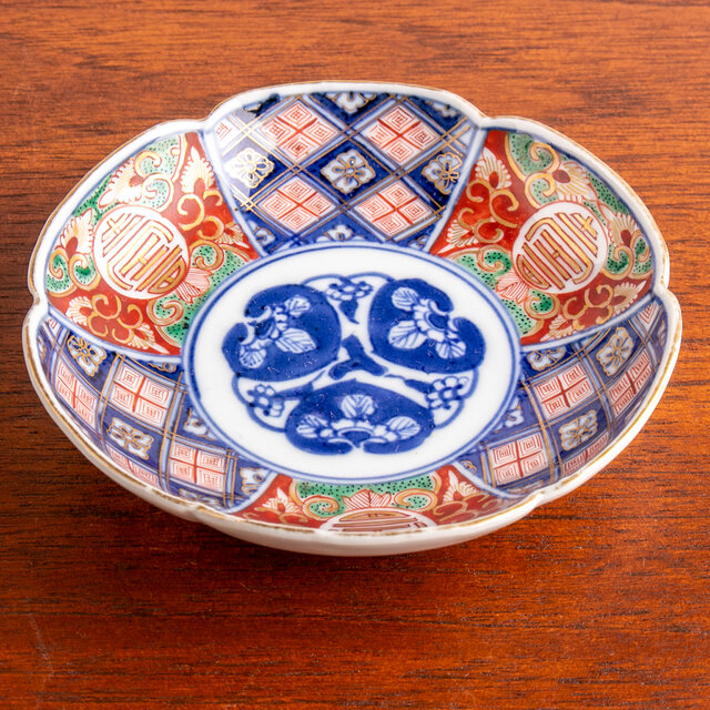 古伊万里　皿　4枚 大聖寺伊万里 金襴手更紗文 四寸皿 明治時代 E1458A | iichi 日々の