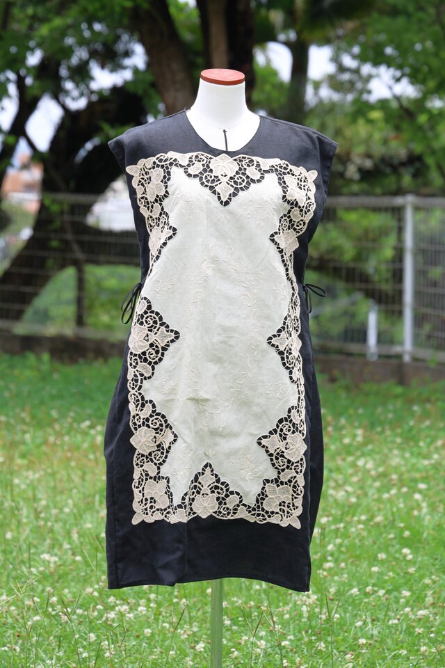 Be by Be You tiful 一点ものリネンとレースのワンピース