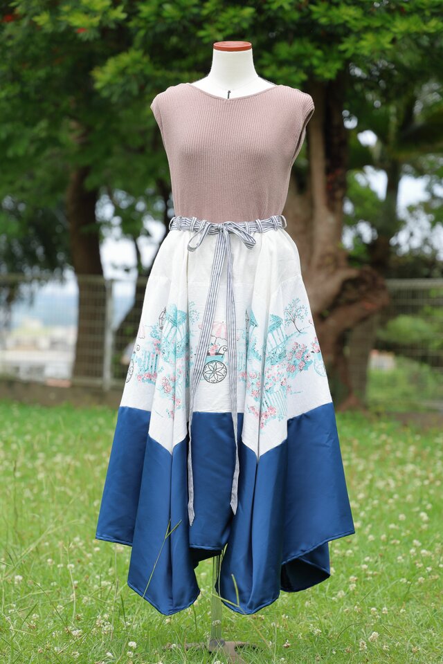 Be by Be You tiful ヴィンテージテーブルクロスのスカート