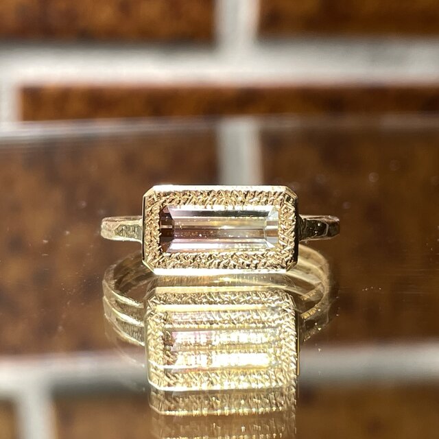 バイカラートルマリン 0.89ct ピンクからクリアー 淡くはかない移ろい