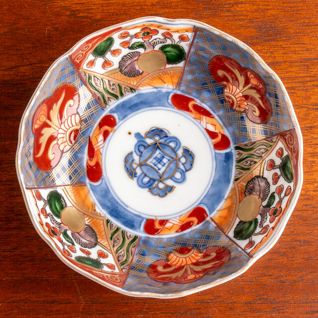 古伊万里　錦手　花尽くし文様　なます皿　2枚 古伊万里 錦手 花尽くし文様 なます皿 2枚 古伊万里錦手菊花文輪