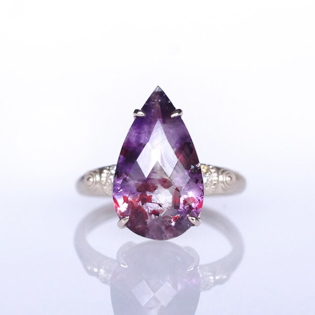 アメジストエレスチャル＆ダイヤK10リング FATA(ファタ）[F017]
