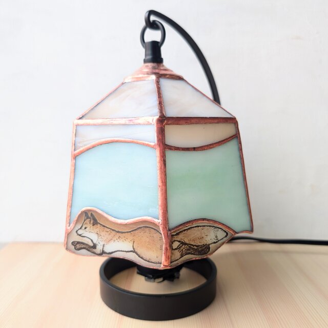 LEDライト【ウサギとキツネ】ステンドグラス 置き型 コンセントタイプ